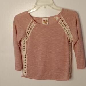 Kiddo Girls Size Small Pink Long Sleeve Top with Lace Detail. Athleisure